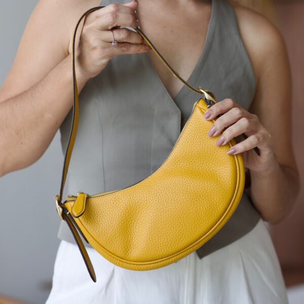 Luna Shoulder