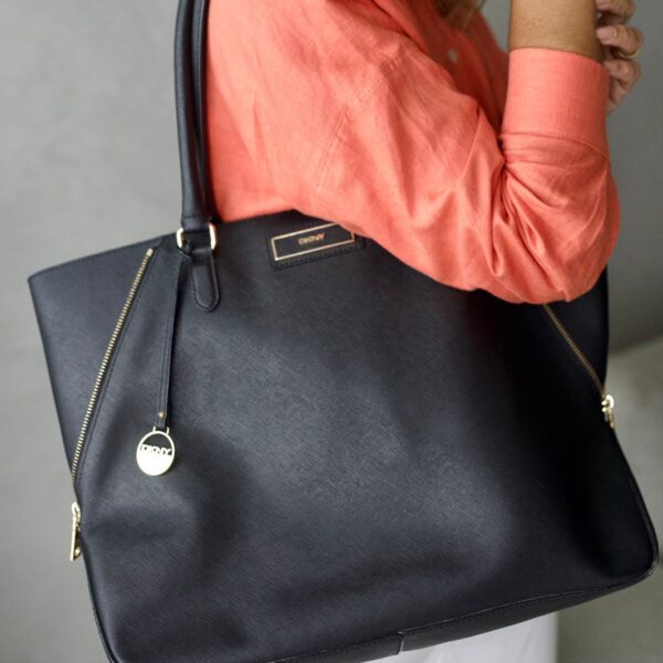 DKNY Tote bag