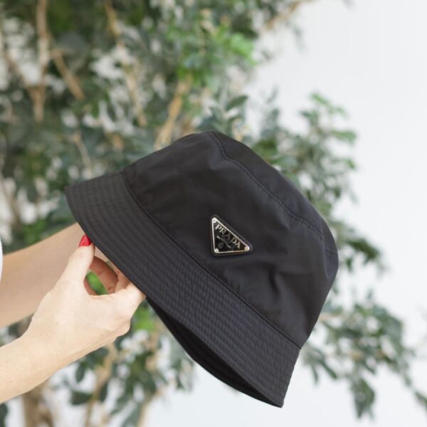 Bucket Prada Re-nylon